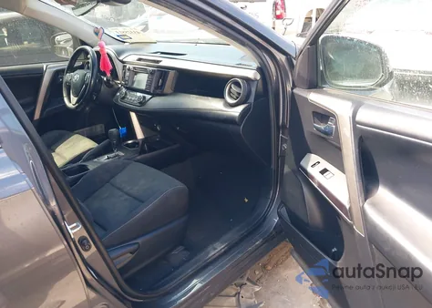 2018 Toyota Rav4 Xle from USA, damaged, VIN JTMWFREV6JJ726040